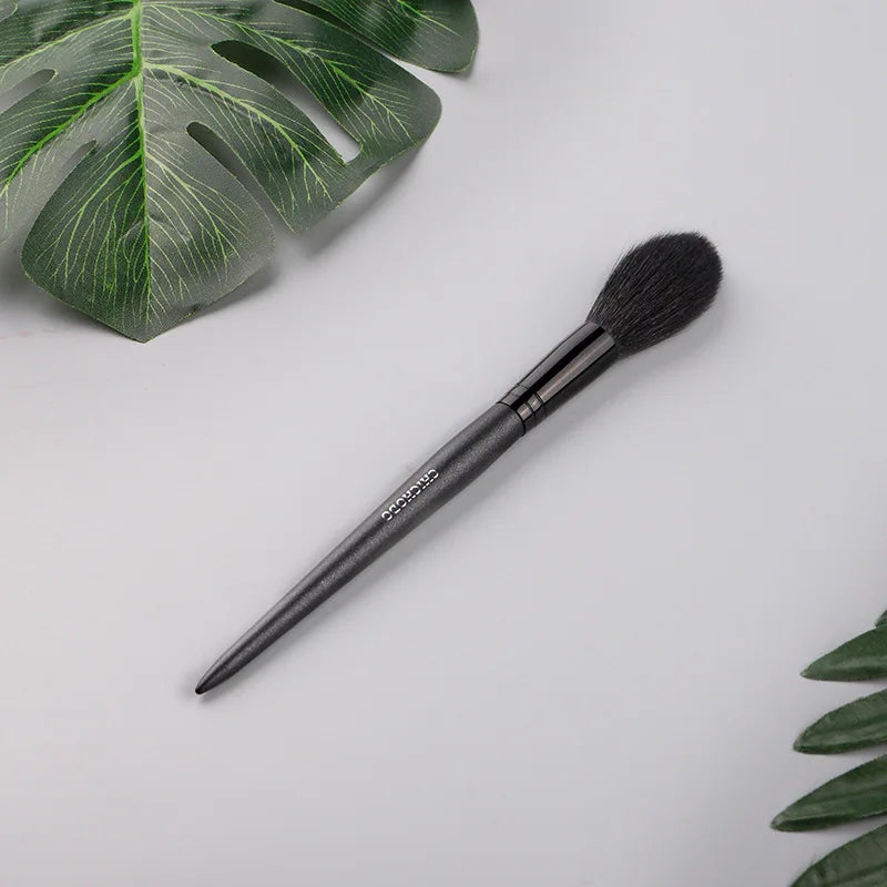 Pinceau Highlighter Chichodo – Manche Bois Poils de Chèvre | Blush & Contouring