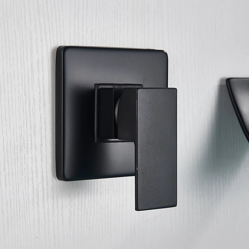 Rozin Robinet Lavabo Cascade Mural – Chrome & Noir Mat, Mitigeur Mono-Commande | Eau Chaude & Froide Salle de Bain