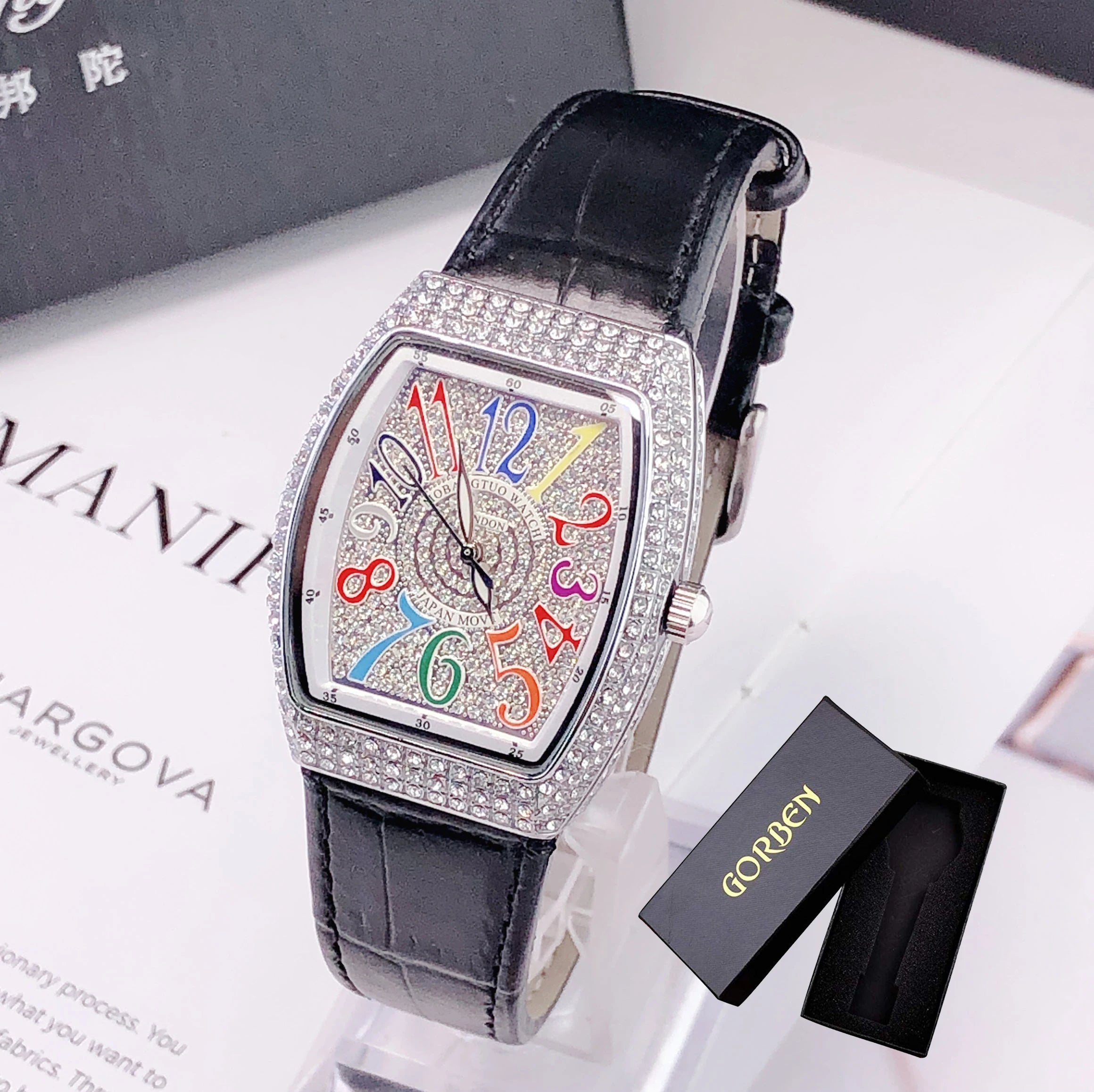 Montre Femme Luxe Diamant Cristal Cadran Rectangle Coloré Cuir Quartz – Design Unique Élégant