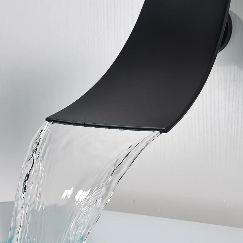 Rozin Robinet Lavabo Cascade Mural – Chrome & Noir Mat, Mitigeur Mono-Commande | Eau Chaude & Froide Salle de Bain