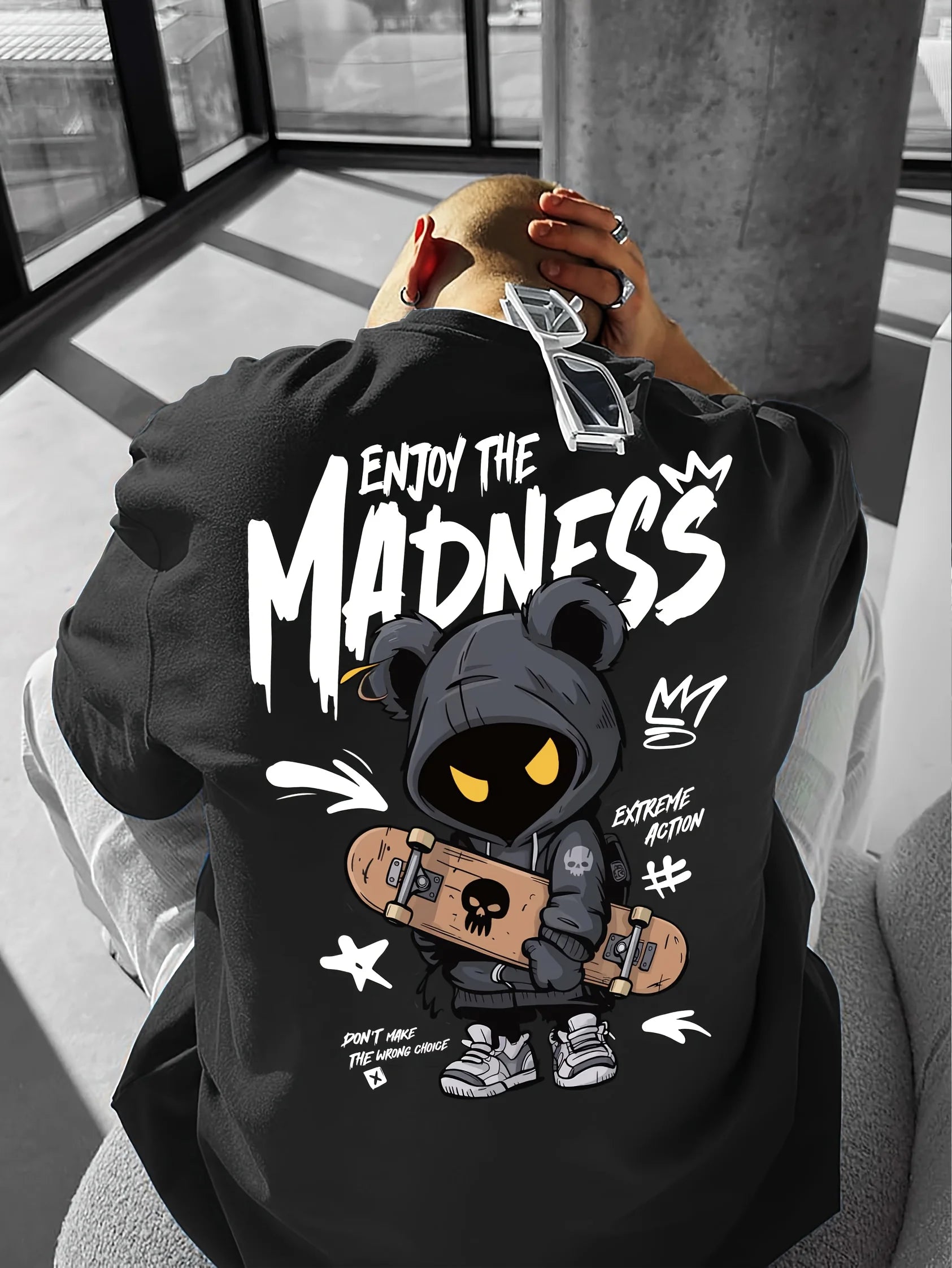 T-Shirt Homme Cartoon Lettres Imprimées Tendance Confortable Respirant Col Rond Outdoor Streetwear Urban Casual – Tee Graphique Fun Tendance | Mode Homme Streetwear Premium