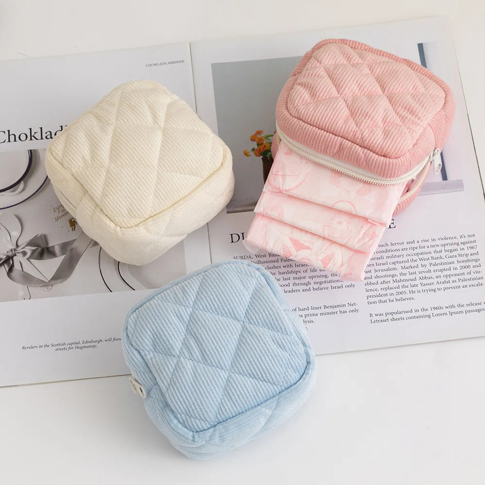 Pochette Hygiène Féminine – Trousse Serviettes & Tampons | Organisateur Cosmétique
