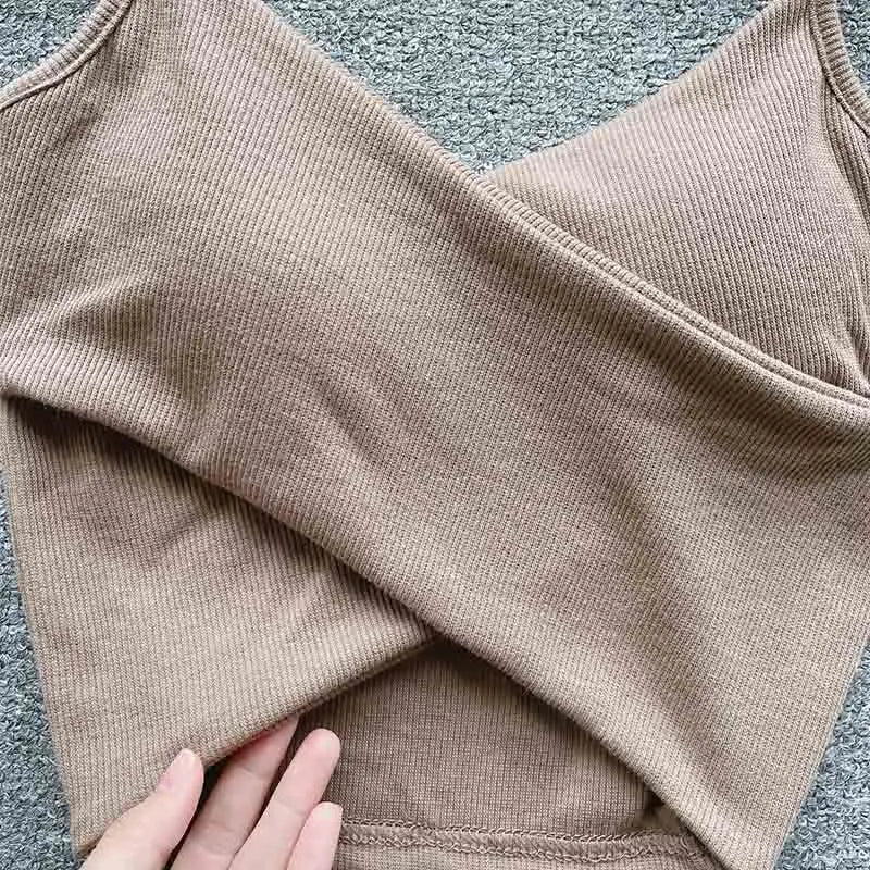 Caraco Femme Bretelles Irrégulières Uni Slim Chic Y2K – Top Sport Élégant Casual & Tendance
