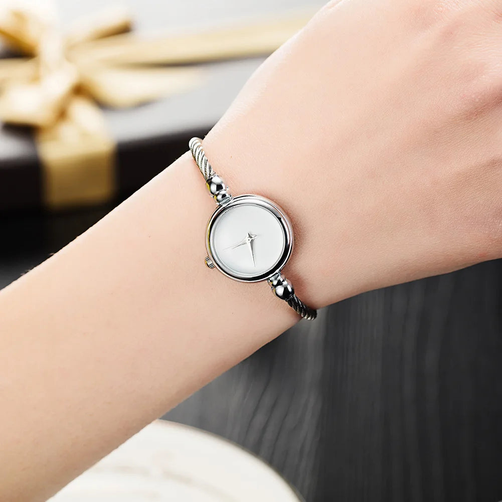 Montre Femme MAYZHISU Rétro Quartz Or – Bracelet Bangle Chaîne Acier Luxe Minimaliste