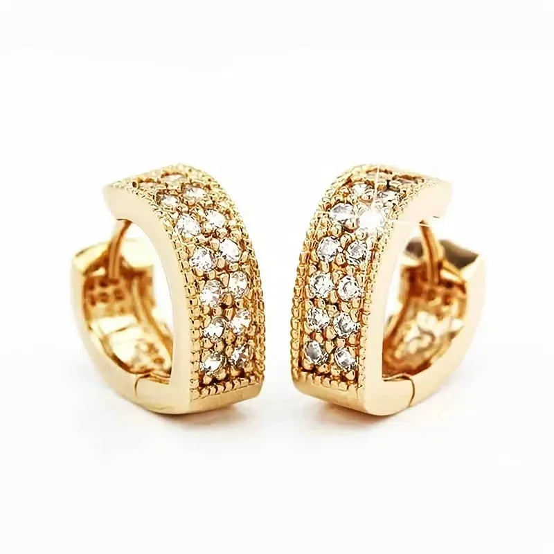 Créoles Luxe Pavées Zircon Couleur Or — Boucles d'Oreilles Femme Élégantes