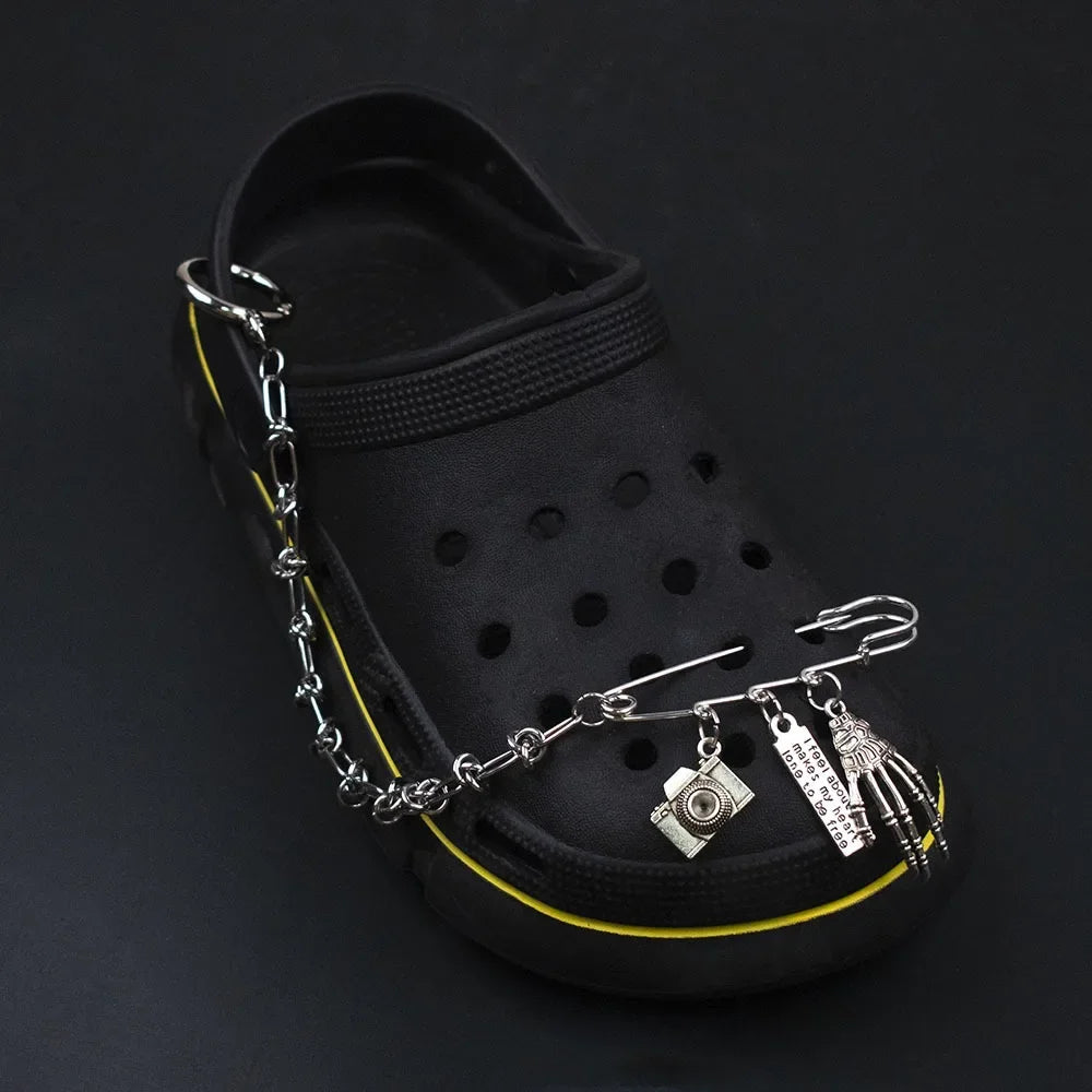 Chaîne Décoration Sneaker Hip-hop Métal Punk – Style Dark, Pin Chaussure Toile High-Top | Accessoire Mode Homme & Femme