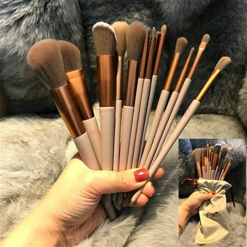 Set Pinceaux Maquillage Femme – Fards, Fond de Teint, Blush & Poudre | Blending Professionnel