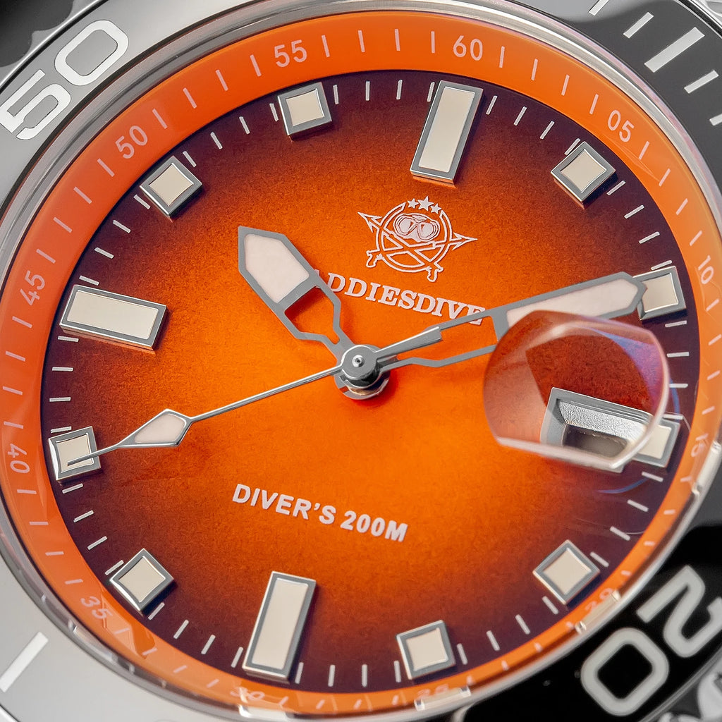 Montre Homme ADDIESDIVE AD2089 Quartz 2025 – Super Lumineuse Étanche 200M Silicone Luxe