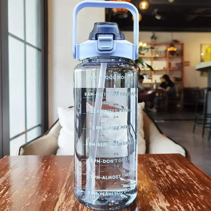Gourde Sport 2L avec Paille & Marqueur Horaire – Grande Capacité | Hydratation Optimale Fitness, Gym & Outdoor | Portable