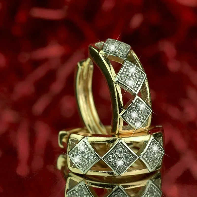 Créoles Luxe Pavées Zircon Couleur Or — Boucles d'Oreilles Femme Élégantes