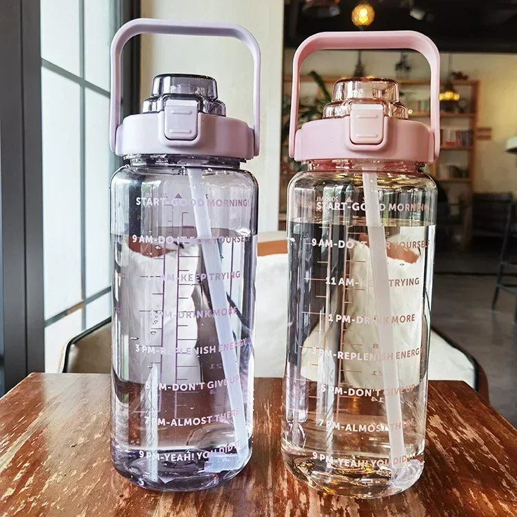 Gourde Sport 2L avec Paille & Marqueur Horaire – Grande Capacité | Hydratation Optimale Fitness, Gym & Outdoor | Portable