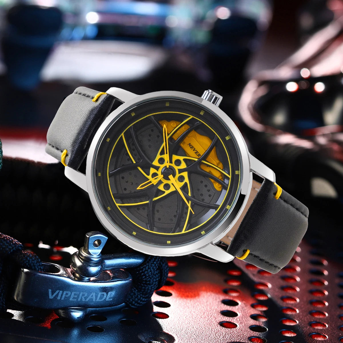 Montre Homme UTHAI CQ323 Squelette Roue Tournante Quartz – Design Unique Cool Cadeau