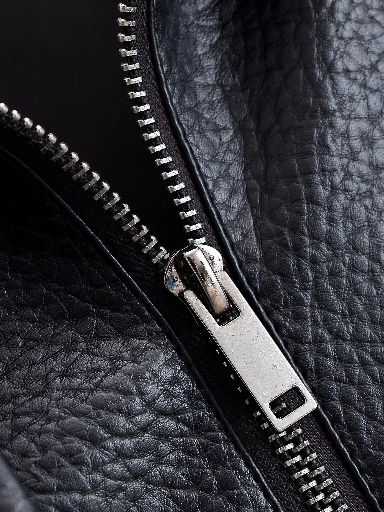 Veste Femme Asymétrique Noire Manches Longues Poches Zippée Ample – Style Mode High Street | Automne | HH