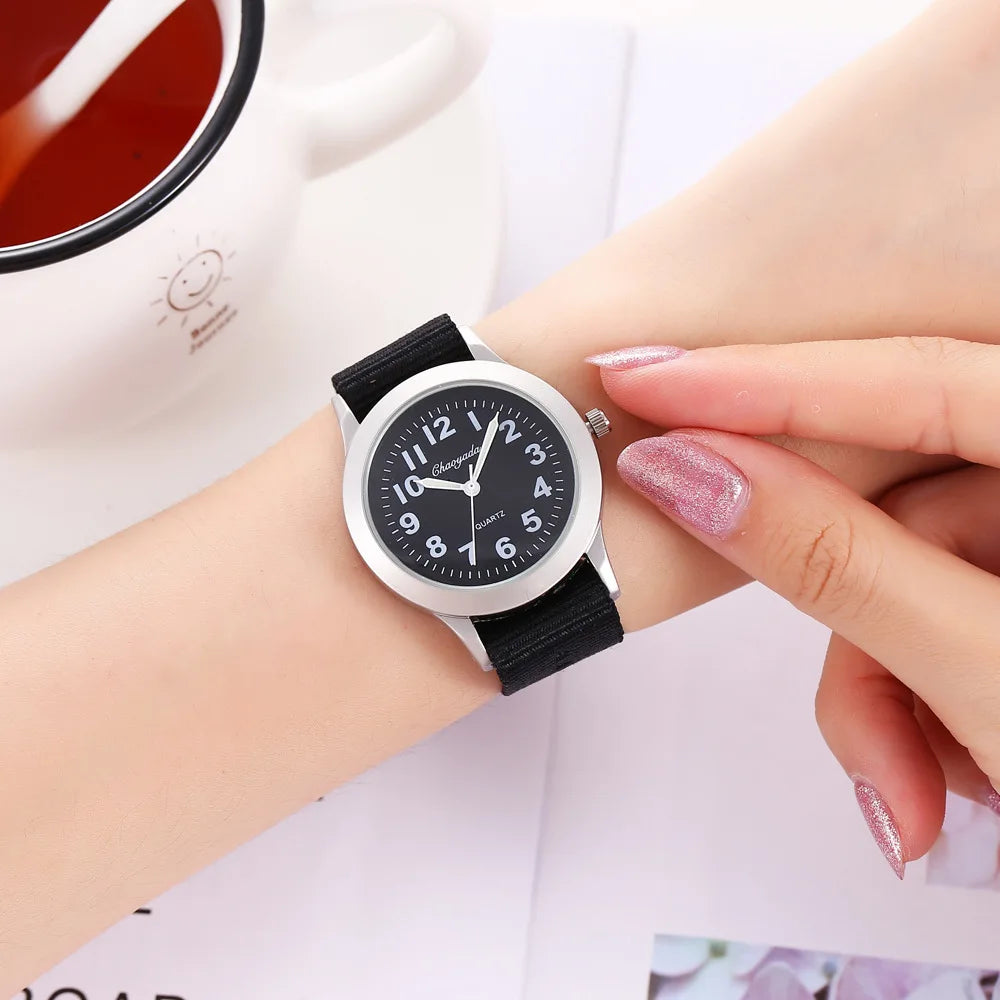 Montre Enfant UTHAI CQ26 Sport Quartz – Fille Garçon Lumineuse Étanche Cadeau