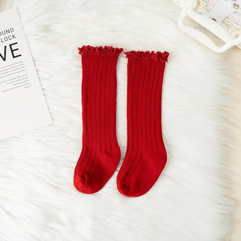 Chaussettes Hautes Fille à Volants Dentelle Fleur – Coton Doux Princesse 0-8 Ans