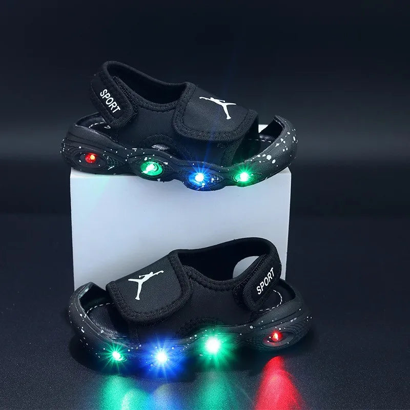 Chaussures LED Lumineuses Bébé Enfant Unisexe – Baskets Sandales Lumineuses Casual Toddler Garçon Fille