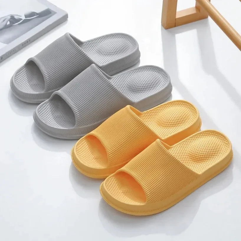 Tongs Cloud EVA Massage Unisexe – Semelle Douce Slides Intérieur Extérieur Été 2025
