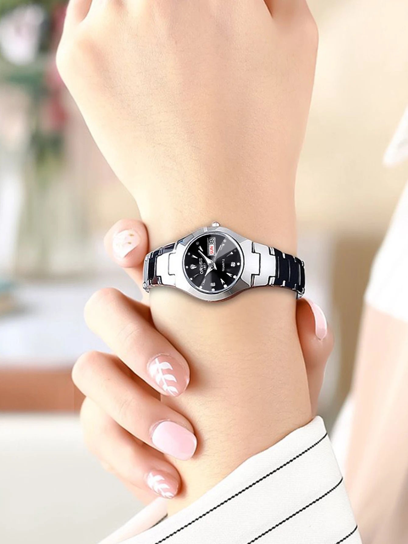 ORUSS Damen Armbanduhr Business Casual Luxus Edelstahl Quarz Datum Tag Wasserdicht 30M – Elegant Fashion