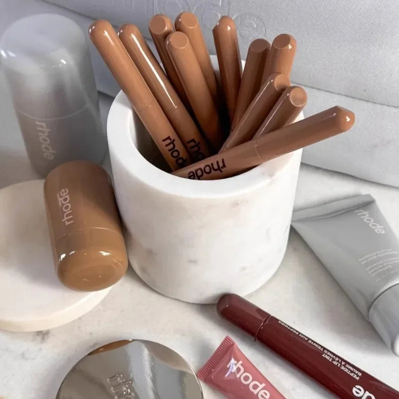 Stylo Contour Lèvres Rhode Skin Peptide – Lip Liner Longue Tenue & Gloss | Blush & Maquillage