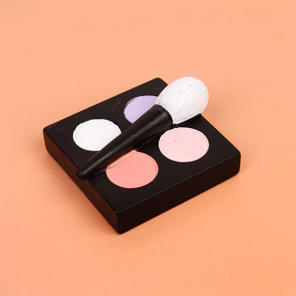 Set Maquillage Gateau 4 Pcs Filles – Rouge à Lèvres, Fard, Parfum & Poudre | Cadeau Anniversaire & Bal de Promo