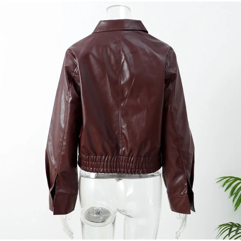 Kurze Damenjacke aus weinrotem PU-Leder, schmal geschnitten, Motorradstil, Reißverschluss, Revers, lange Ärmel – lässiger, schicker Perfecto | Highstreet