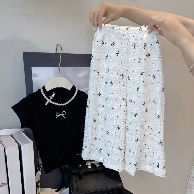 T-Shirt Nœud Style Coréen Fille + Pantalon Large – Tenue Été Tendance Enfant 2-8 Ans