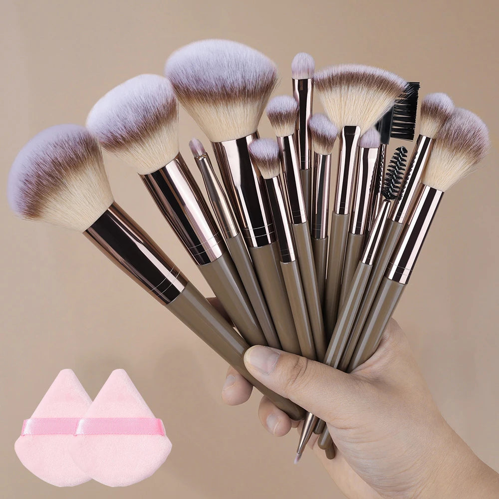 Set Pinceaux Maquillage Fluffy 3 à 20 Pcs – Poudre Libre, Fards & Blush | Brosse Fond de Teint Femme