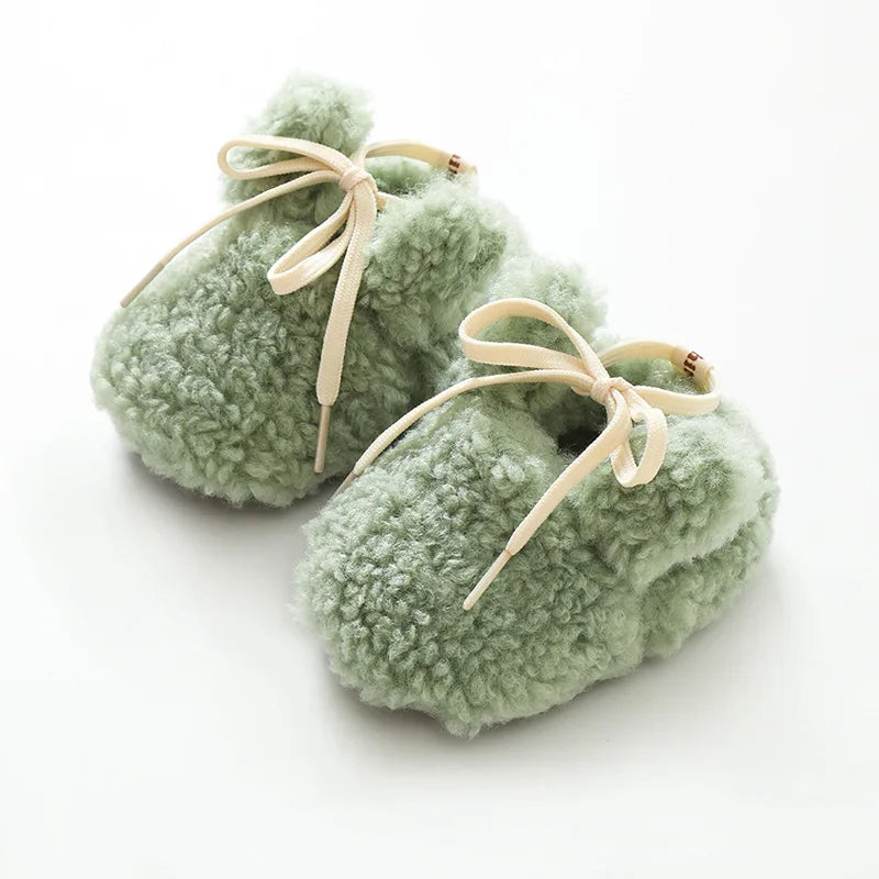 Chaussons Bébé Hiver Unisexe – Bottines Douces Cachemire Agneau Antidérapantes Chauds Nouveau-Né Toddler