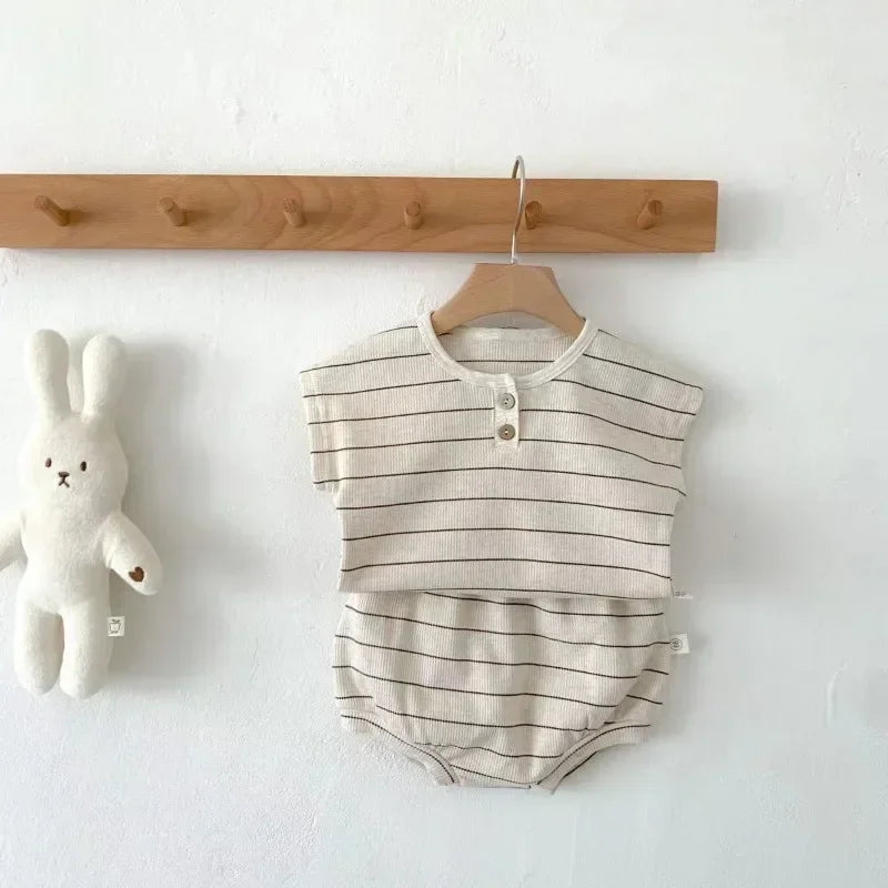 Ensemble 2 Pièces Bébé T-Shirt + Short Rayures Style Sportswear – Tenue Été Garçon Fille Douce