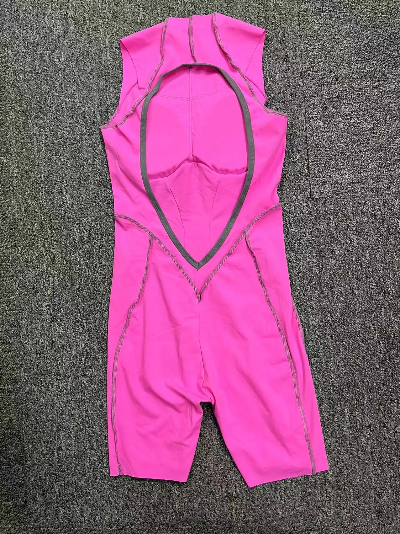 Bodysuit Yoga Push-Up Rembourré Bicolore - Combinaison Short V Butt Gainante Gym & Fitness Femme
