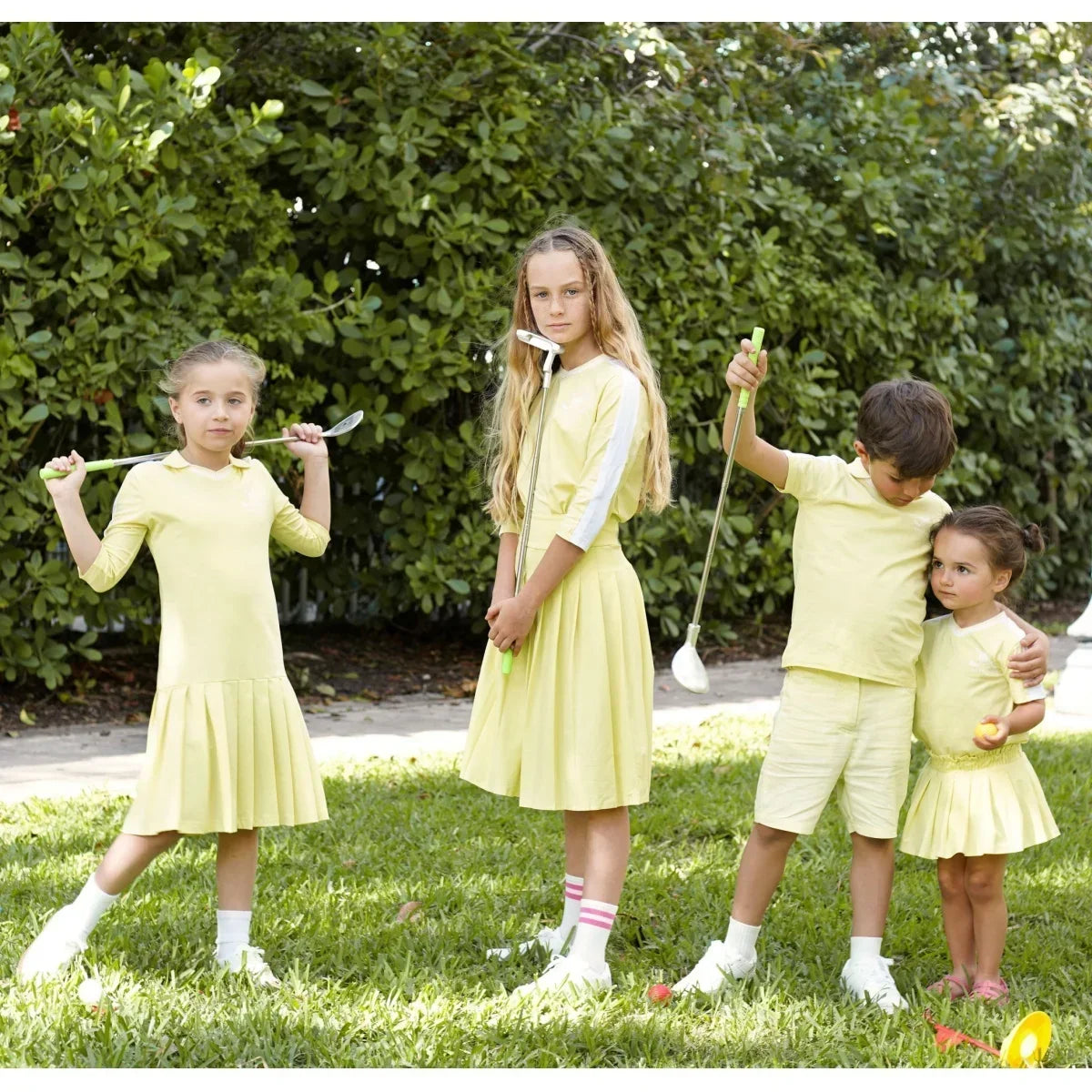 Tenue Golf Enfant Coton Plissé Unisexe – Ensemble Chemise Robe Sport Casual Famille Assortie SS 2025