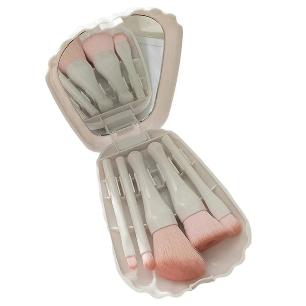 Set 5 Pinceaux Maquillage Coquillage Portable avec Miroir HD – Poils Doux, Lèvres & Retouches | Trousse Cosmétique Complète