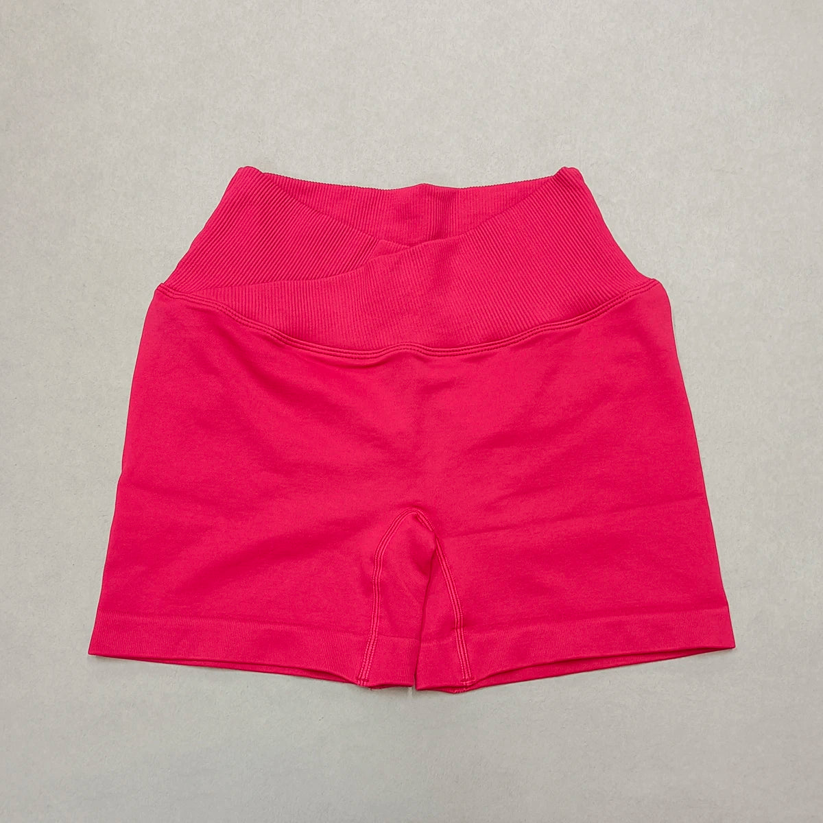 Short Yoga Femme Taille Haute Croisée Gainant Fessier Gym Running Fitness – Short Sport Sculptant Élastique | Mode Athleisure