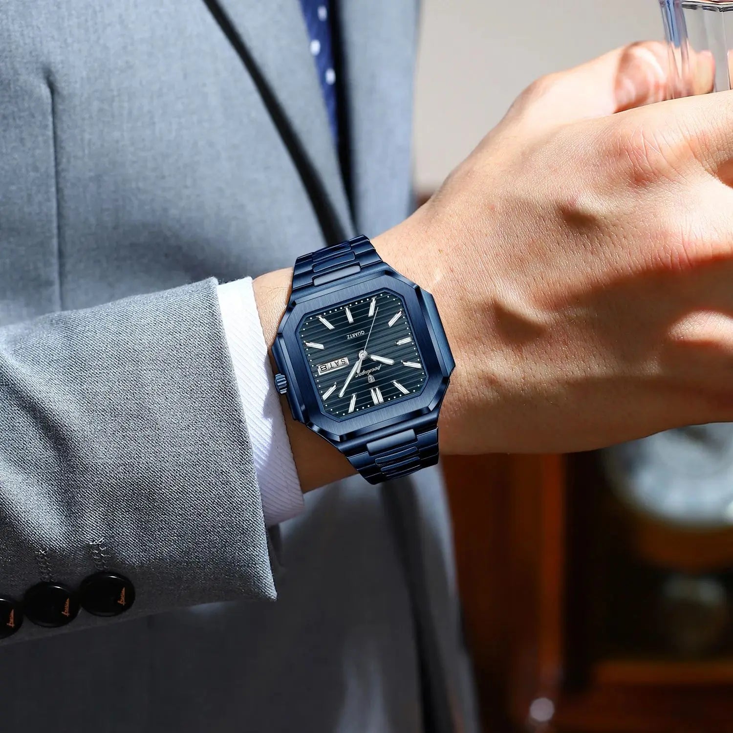 Montre Carrée Luxe Homme Poedagar – Quartz Étanche Lumineuse Date Semaine Acier Inoxydable Fashion