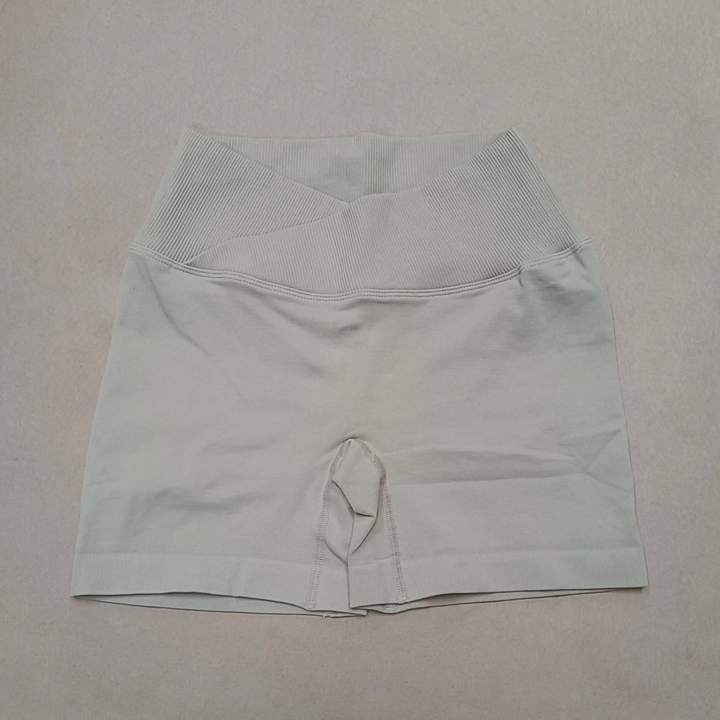 Short Yoga Femme Taille Haute Croisée Gainant Fessier Gym Running Fitness – Short Sport Sculptant Élastique | Mode Athleisure