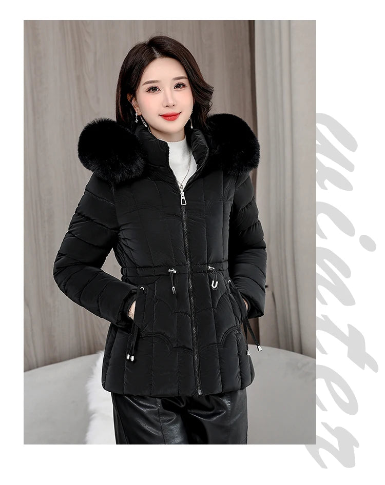 Doudoune Courte Femme À Capuche – Manteau Matelassé Chaud Haute Qualité | Hiver 2025 Tendance
