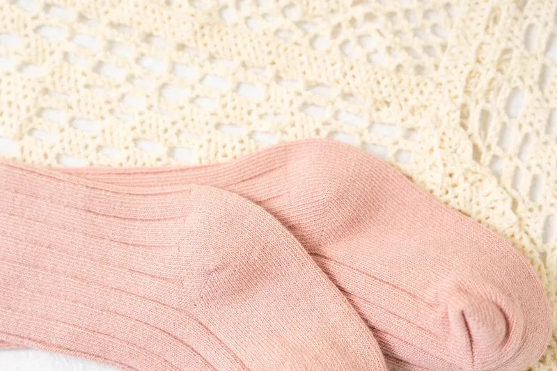 Chaussettes Hautes Fille à Volants Dentelle Fleur – Coton Doux Princesse 0-8 Ans