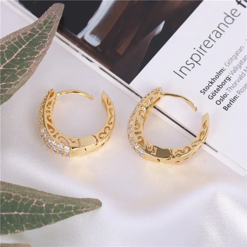 Créoles Luxe Pavées Zircon Couleur Or — Boucles d'Oreilles Femme Élégantes