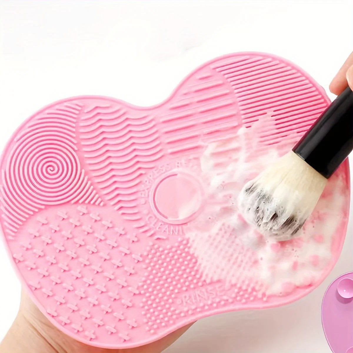 Pad Nettoyage Pinceaux Maquillage Silicone – Forme Pomme | Ventouses & Sans Forméhyde