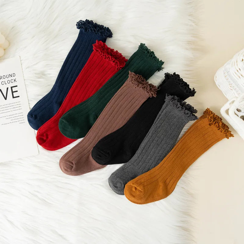 Chaussettes Hautes Fille à Volants Dentelle Fleur – Coton Doux Princesse 0-8 Ans