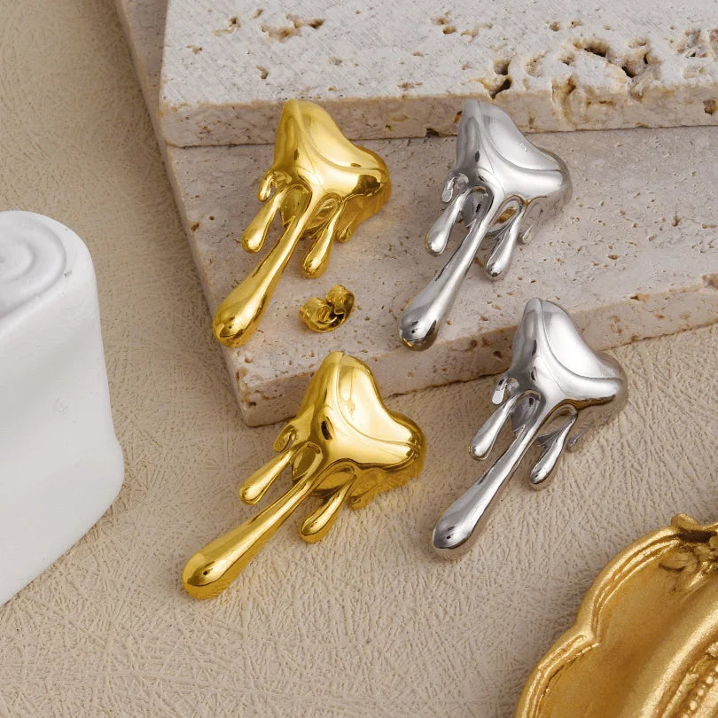 Puces Oreilles Cœur Acier Inoxydable Plaqué Or – Design Liquide Fluide | Bijou Unisexe Waterproof | Boucles Mode Tendance Homme & Femme