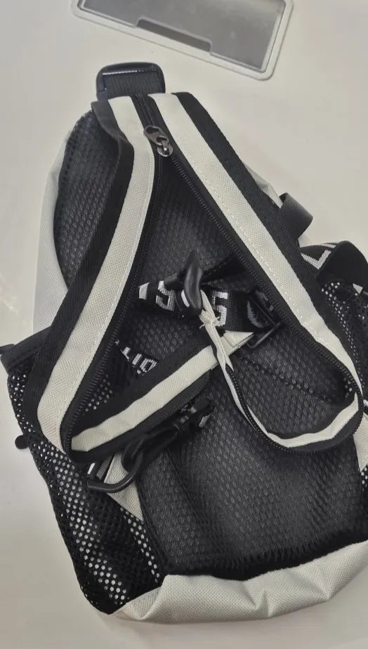 Sac Poitrine Femme Crossbody Tendance – Prise Casque & Poche Téléphone Bandoulière Chic