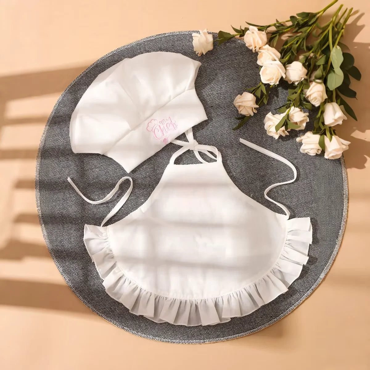 Kit Photo Nouveau-Né Petit Chef – Tablier + Toque Brodés Unisexe Séance Photo Bébé 2 Pièces