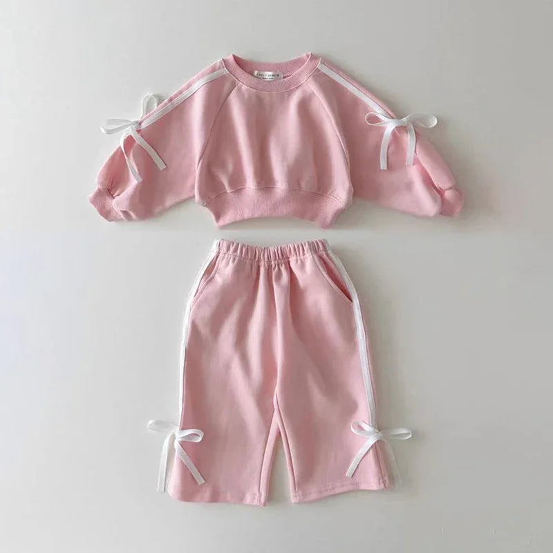 MILANCEL Mädchen-Set Hoodie mit Schleife + Hose 0-5 Jahre – Sportlicher Pullover Herbst 2-teilig