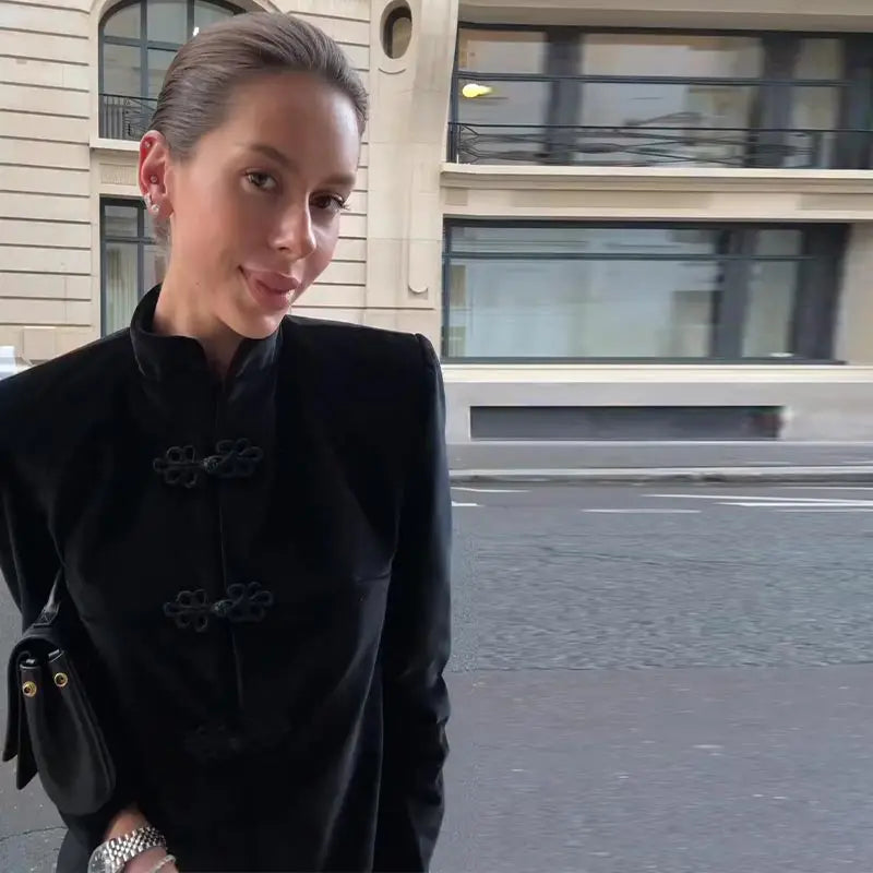 Veste Femme Velours Noir Franges Boutons Nœuds Ourlet Asymétrique Manches Longues Slim – Élégante Streetwear & Bureau