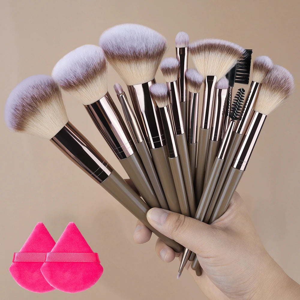 Set Pinceaux Maquillage Fluffy 3 à 20 Pcs – Poudre Libre, Fards & Blush | Brosse Fond de Teint Femme