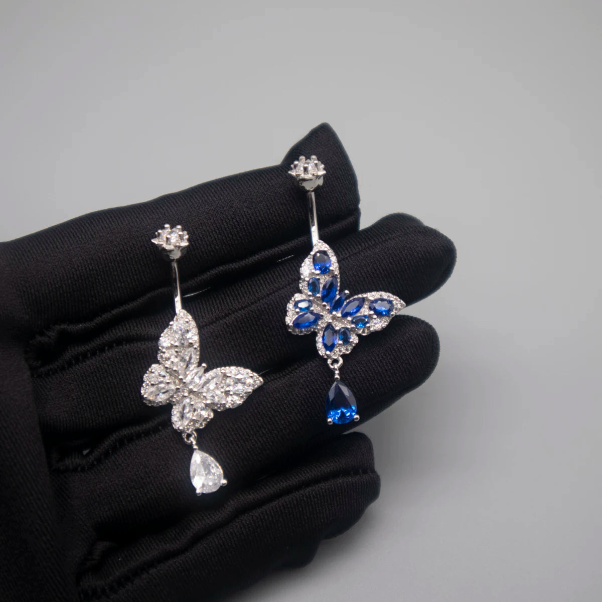 Bauchnabelpiercing Silber 925 Echter Schmetterling Weiße & Blaue Zirkonia – Premium Bauchnabelring für Damen | Feiner, Eleganter & Hypoallergener Körperschmuck