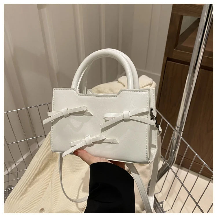 Sac Bandoulière Femme Chaîne Métal Logo – Pochette Crossbody Couleur Unie Fermeture Magnétique