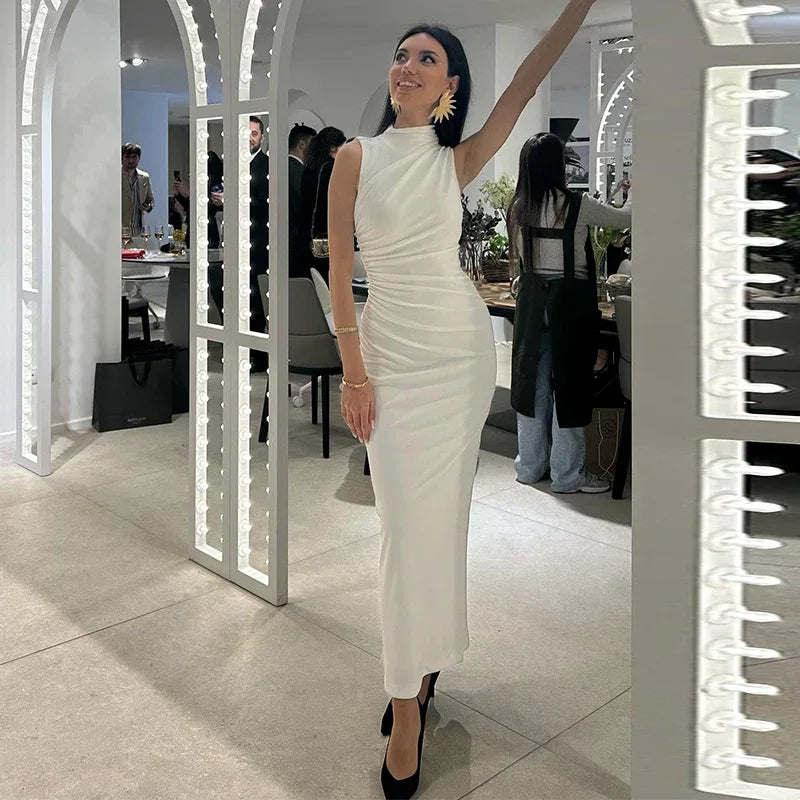 Damen Maxikleid Weiß Plissiert Ärmellos Rundhals – Schlank Machend Elegant | Sommerabend