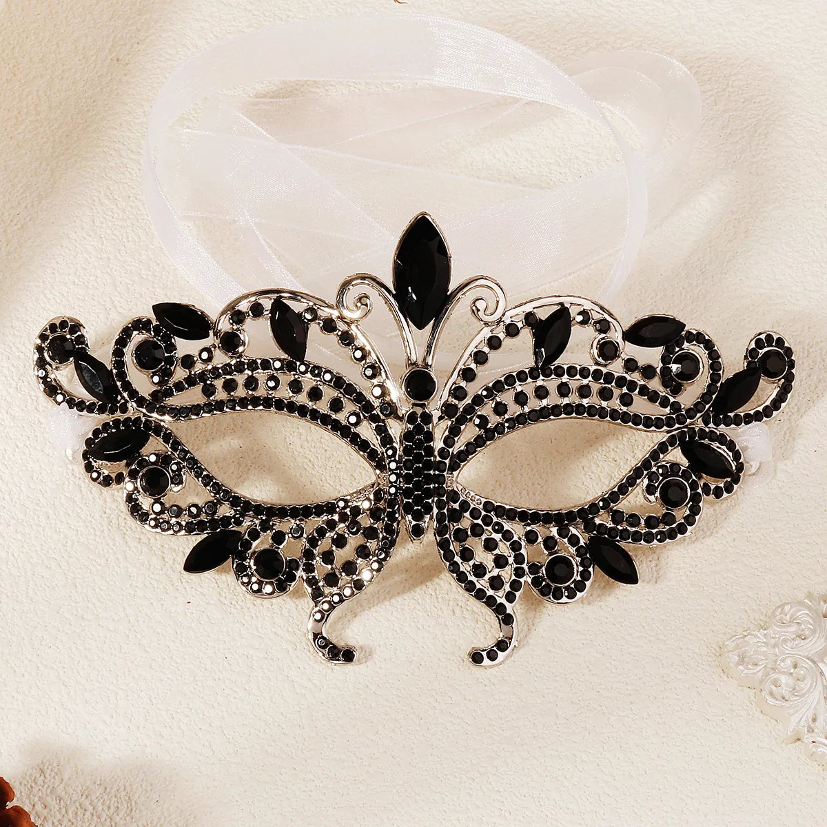Masque Demi-Visage Papillon Strass - Mascarade, Halloween & Soirée